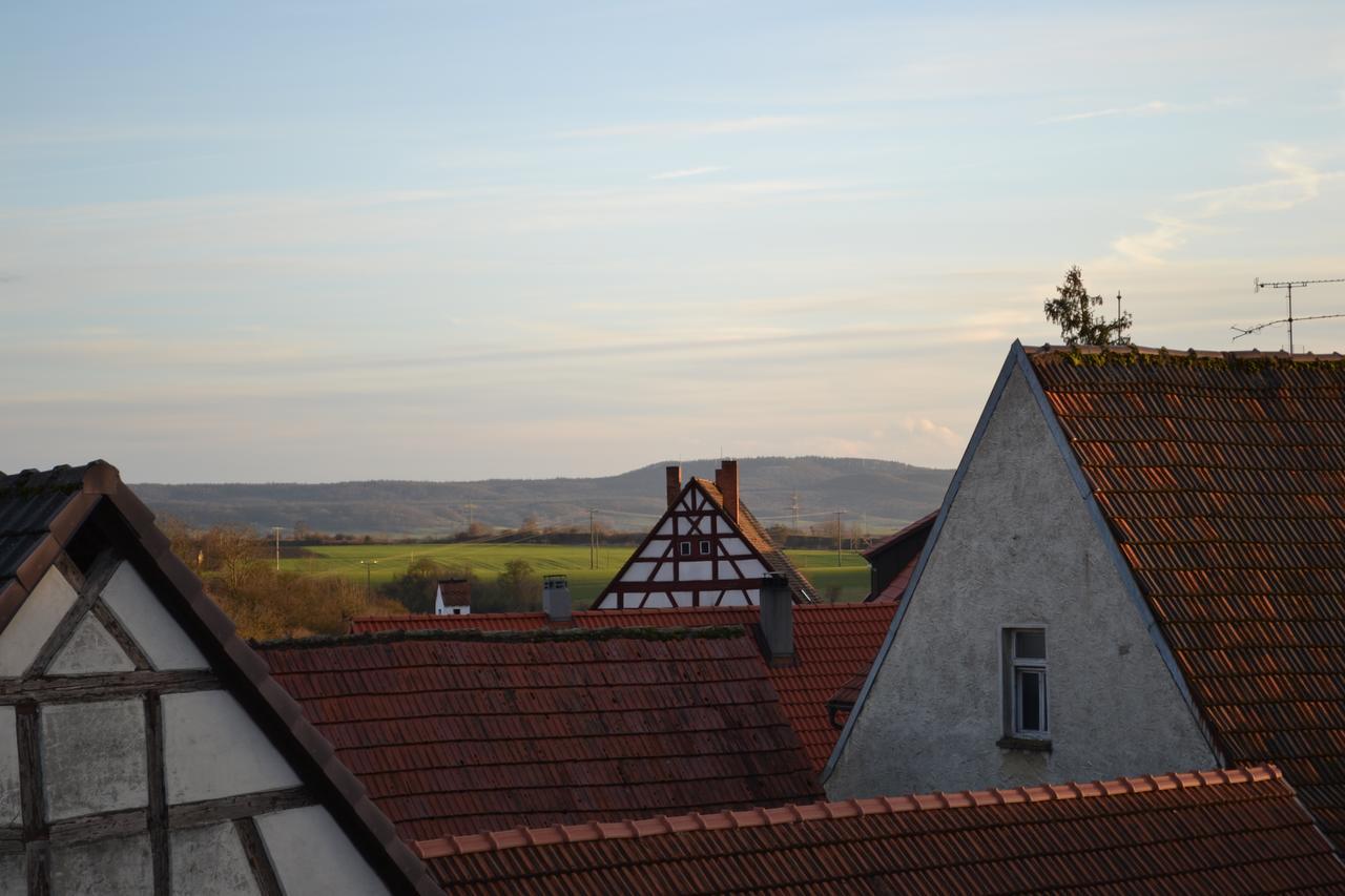 Hotel-Gasthof Rotes Ross Markt Einersheim Dış mekan fotoğraf